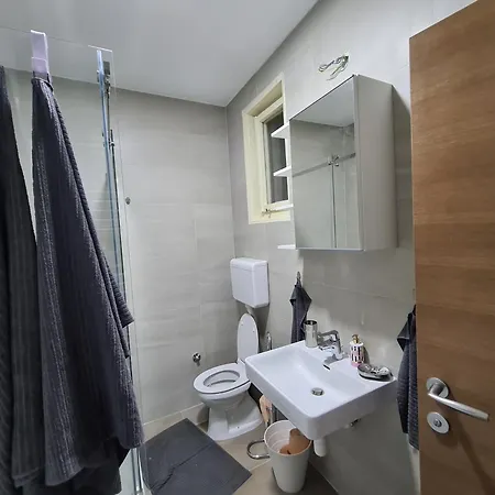 Flat In Center Apartment *