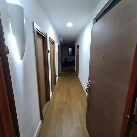 Flat In Center Apartment